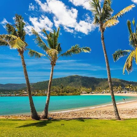 Airlie Sun & Sand Accommodation #2 شاطئ إيرلي المظهر الخارجي الصورة
