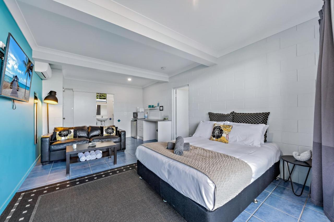 Airlie Sun & Sand Accommodation #2 شاطئ إيرلي المظهر الخارجي الصورة