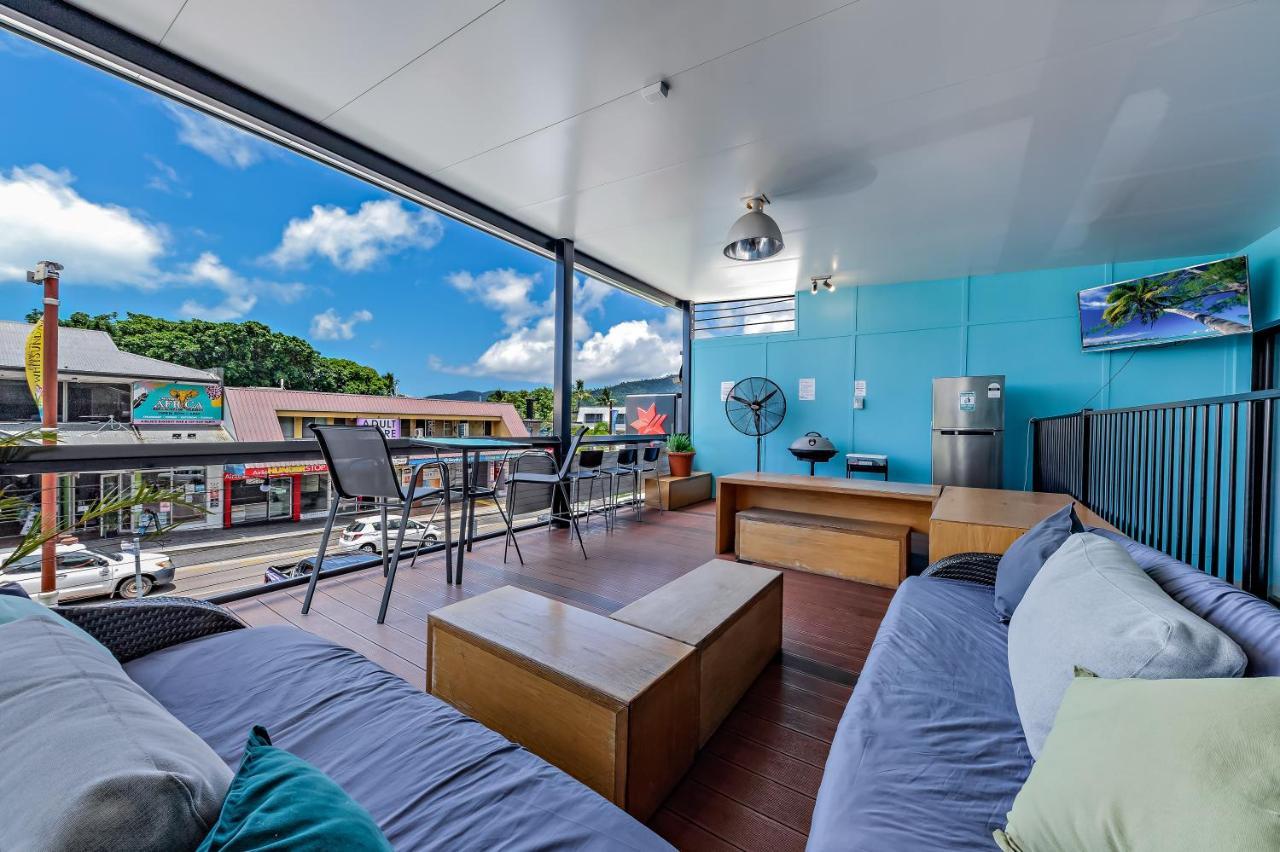 Airlie Sun & Sand Accommodation #2 شاطئ إيرلي المظهر الخارجي الصورة