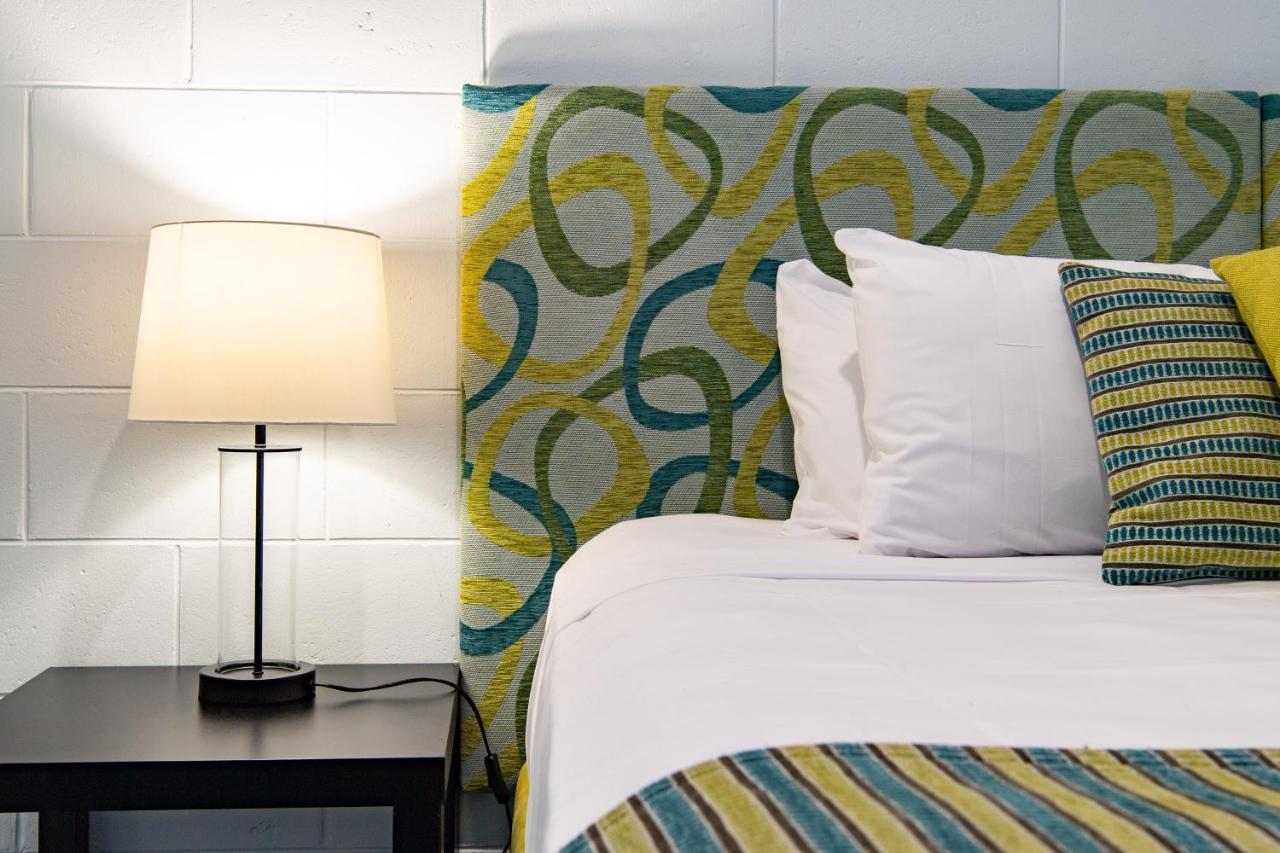 Airlie Sun & Sand Accommodation #2 شاطئ إيرلي المظهر الخارجي الصورة